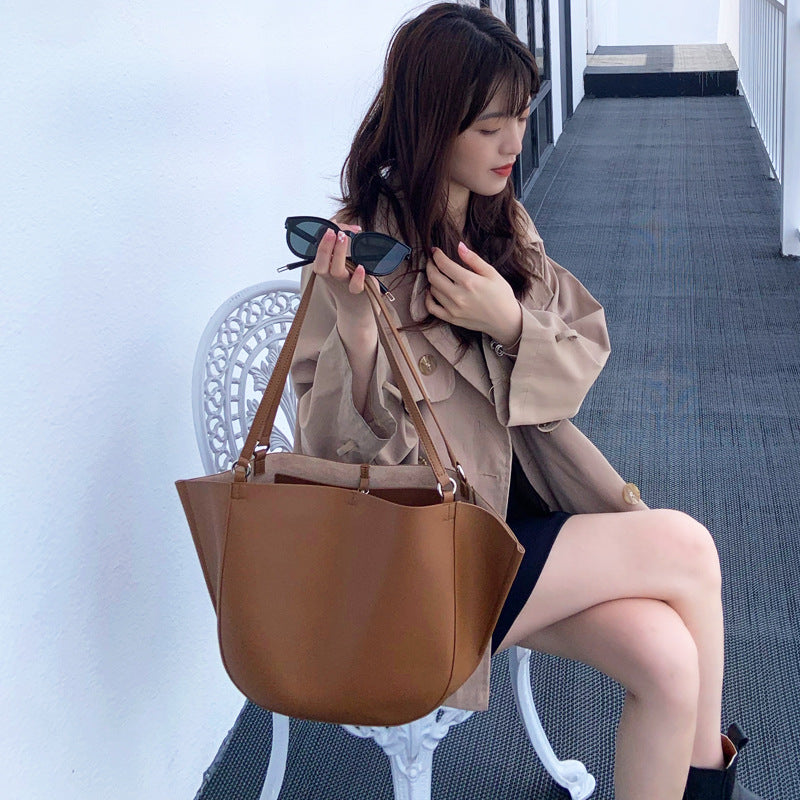 New leather women's bag niche child mother bag one shoulder messenger fashion simple large capacity bag